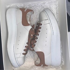 Alexander Mcqueen oversized sneaker (WMNS)